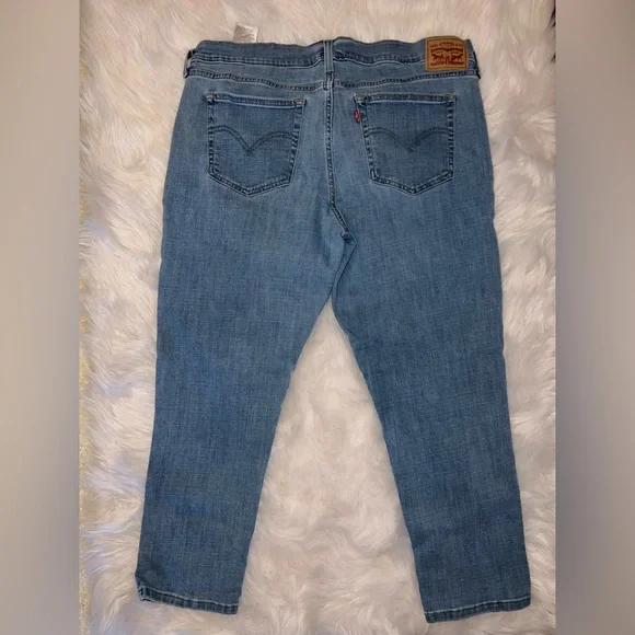 Levi's Boyfriend Jean - Picture 5 of 5